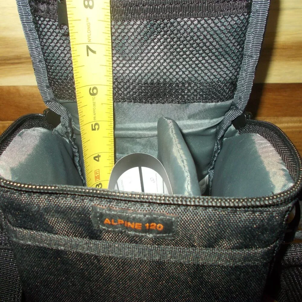 Slinger Alpine 120 Small Camera Bag NEW WITH TAGS